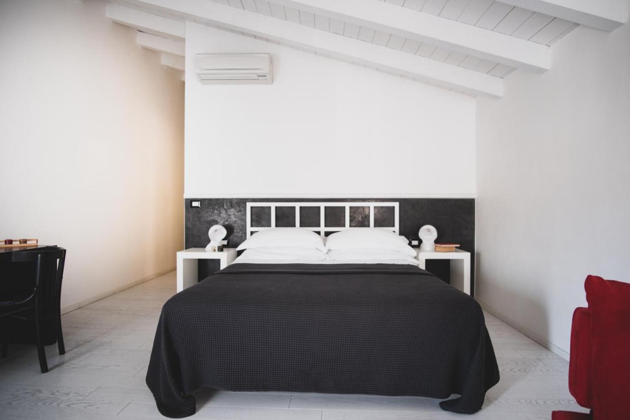 Casa Fola - City Centre Rooms 베로나 외부 사진
